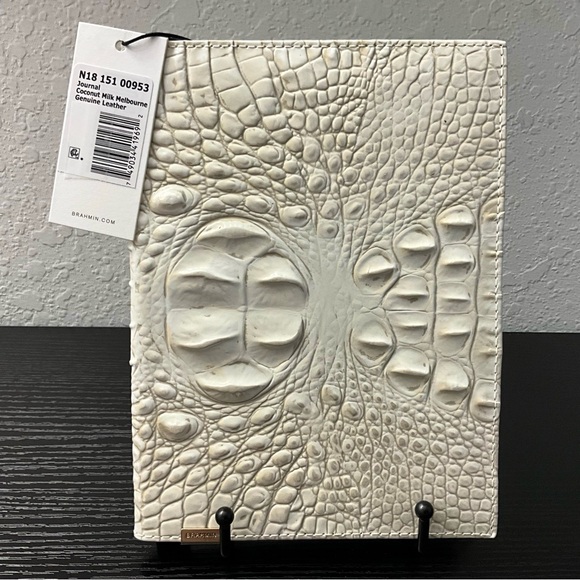 Brahmin Journal COCONUT MILK MELBOURNE W/Leather Eye Medallion RARE HTF COLOR - Picture 1 of 8